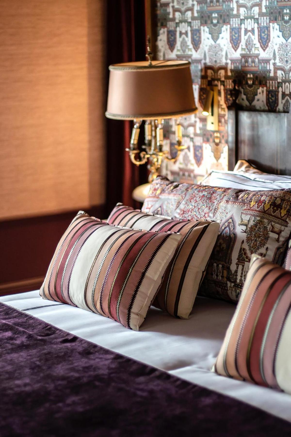 Vinha Boutique Hotel - The Leading Hotels Of The World Vila Nova de Gaia Exterior foto Pillows